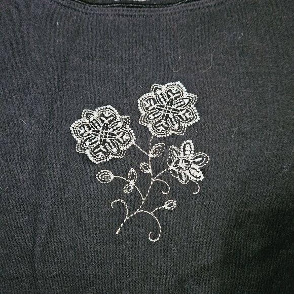 Classic Elements Womens T-Shirt Black Size XL 100% Cotton Short Sleeve Flower - Picture 8 of 12